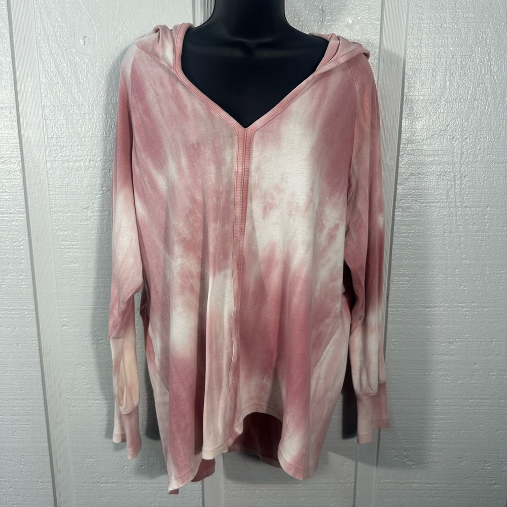 Balance Collection Pink and Cream Tie-Dye V-Neck Hooded Long Sleeve Top
